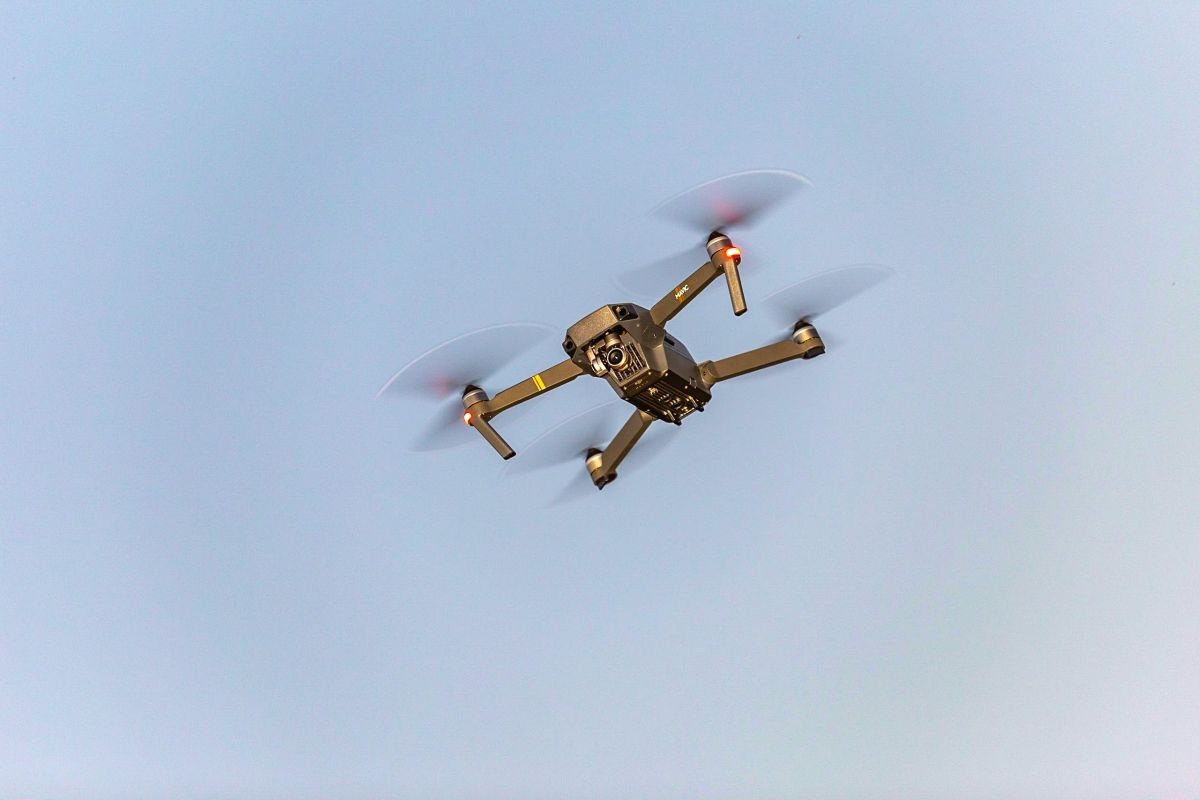 filmowanie z drona - jak bezpiecznie filmowac i fotografowac z drona